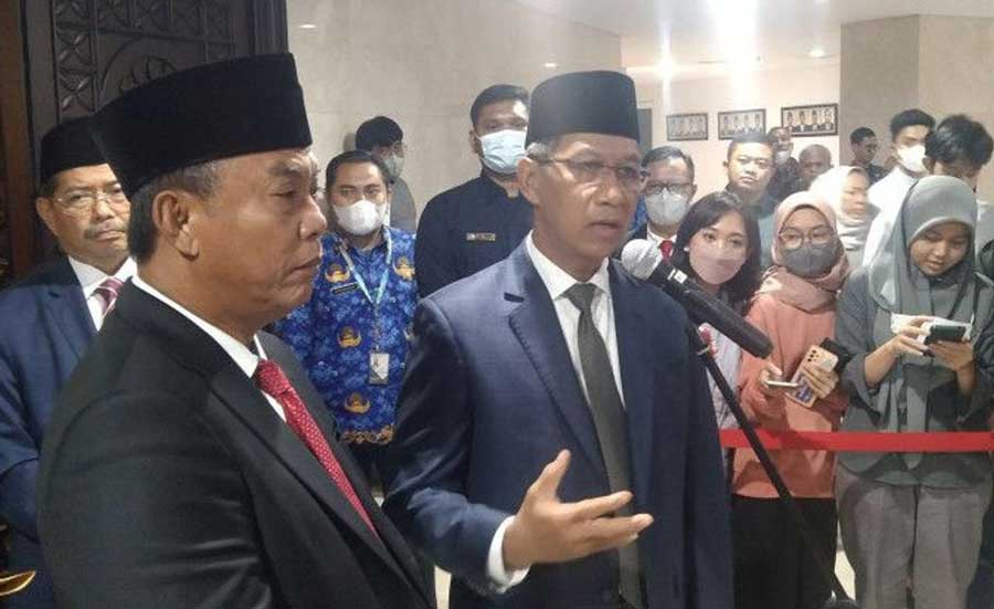 Ketua Banggar DPRD DKI Jakarta Prasetyo Edi Marsudi setelah sepakat adanya penambahan alokasi biaya tidak terduga dalam APBD Tahun Anggaran 2023