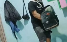 Pria terekam video saat mengamuk akibat kalah judi online. (Foto: Potongan video viral)